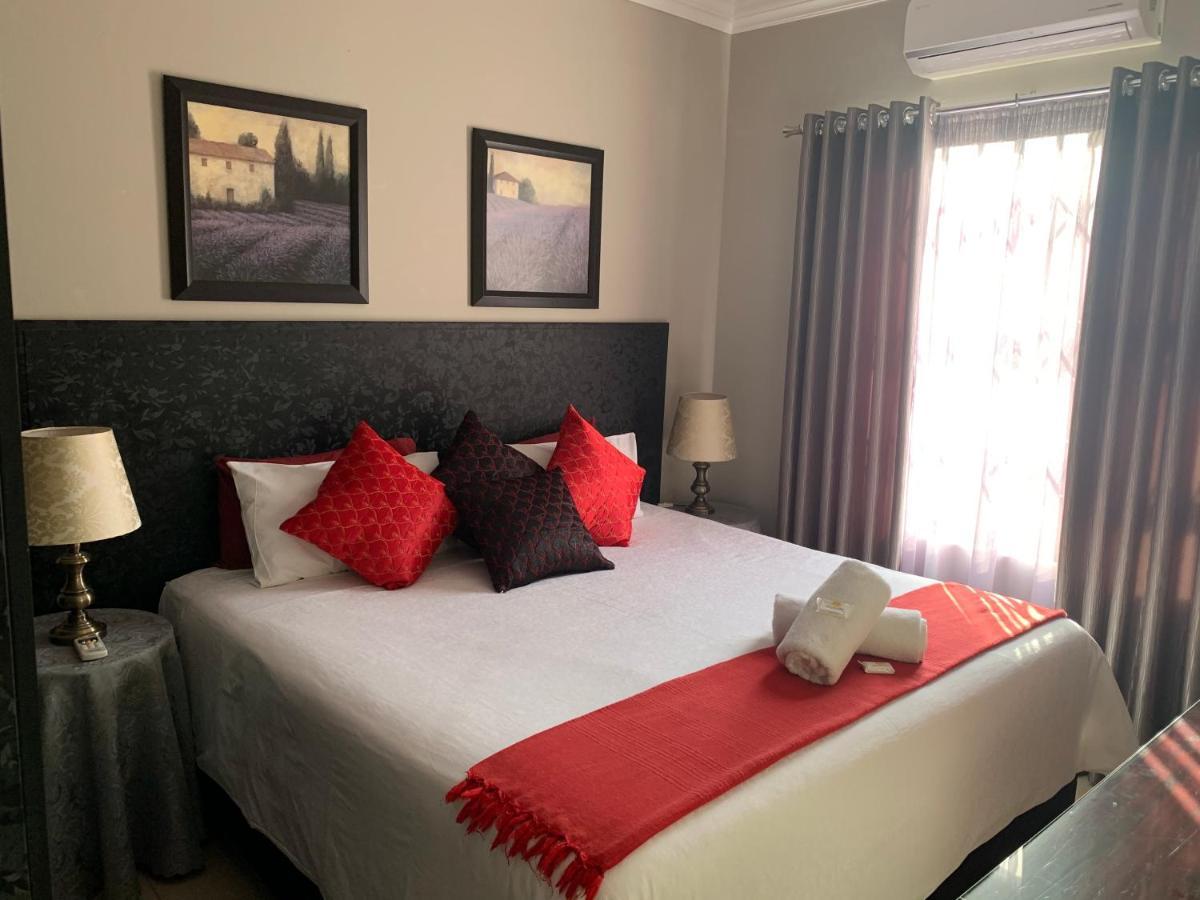 Bay Sun Lodge Richards Bay Extérieur photo