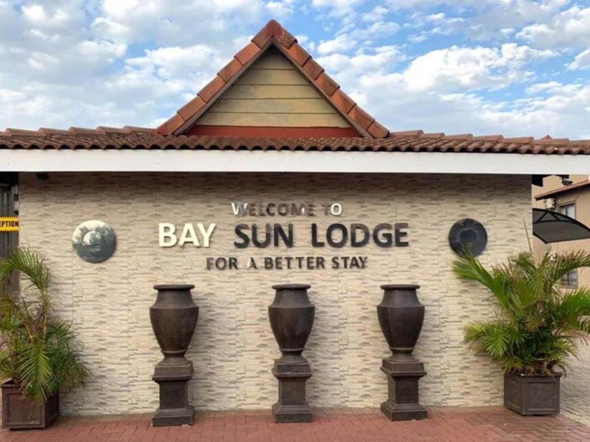 Bay Sun Lodge Richards Bay Extérieur photo