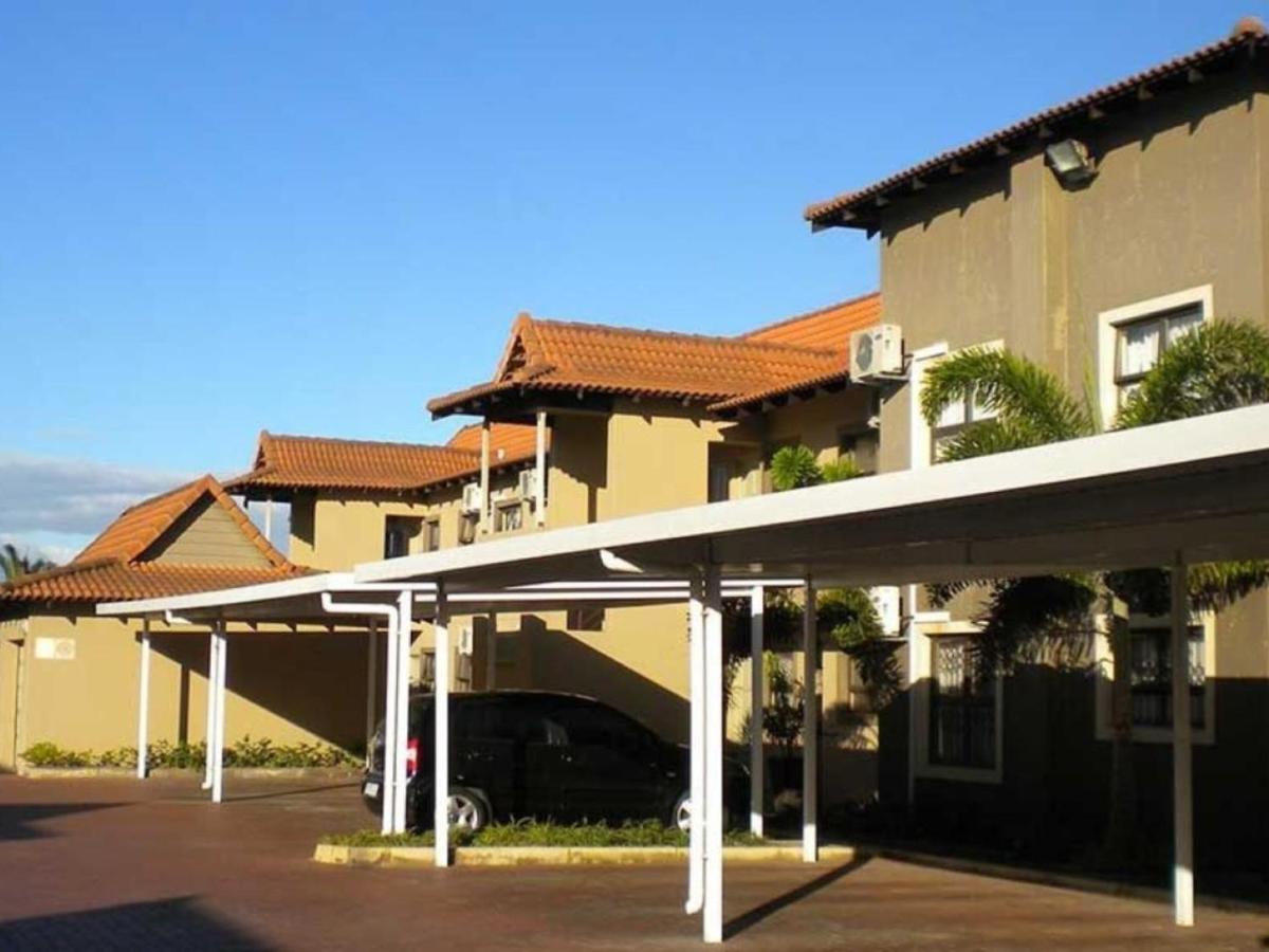 Bay Sun Lodge Richards Bay Extérieur photo